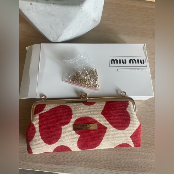 SOLD MIU MIU AUTHENTIC POUCH - Picture 7 of 9